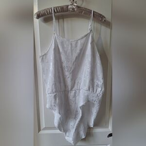 Feminine White Floral Spaghetti Strap Teddy Lingerie